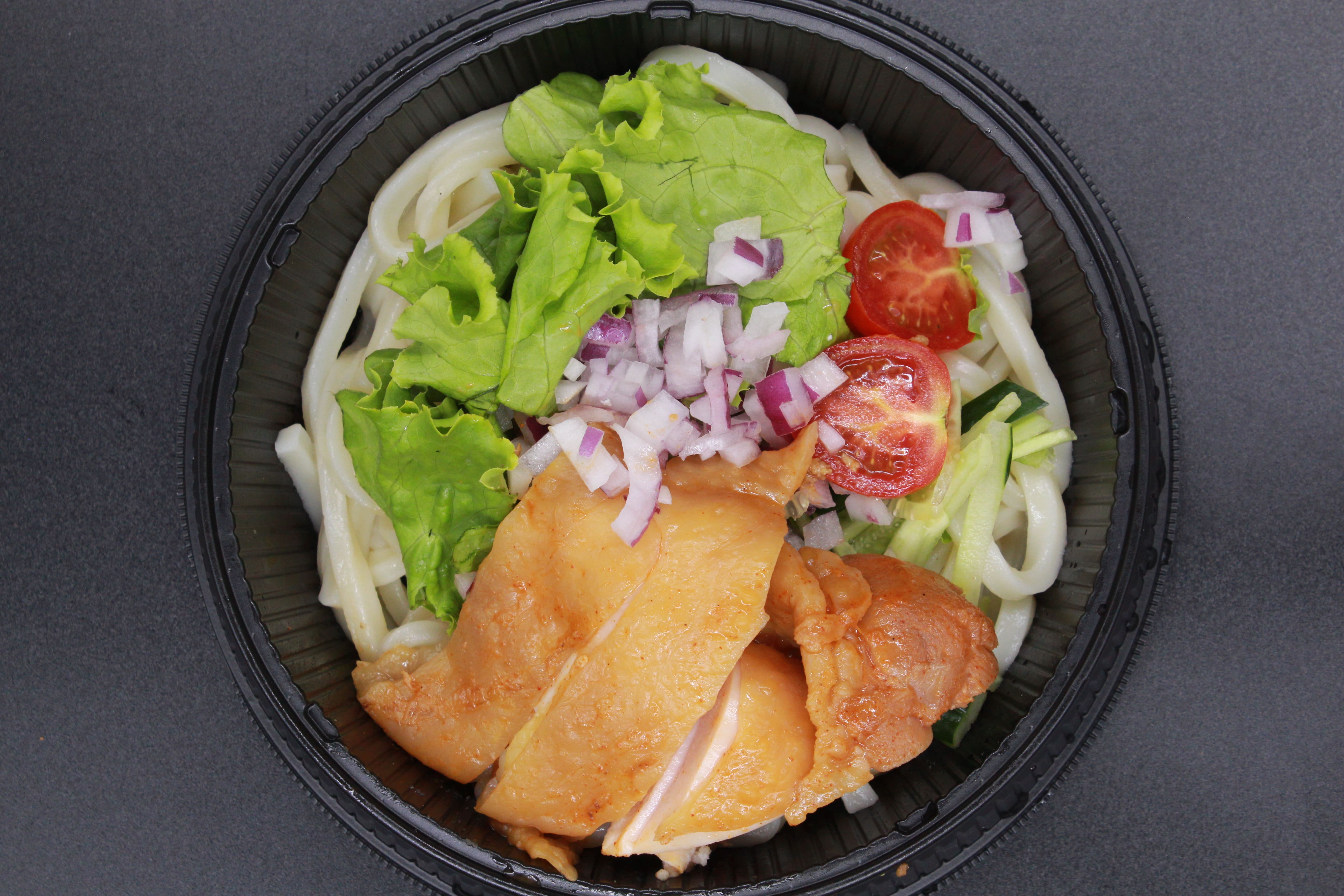【冷】ピリ辛よだれ鶏のゴマだれうどん