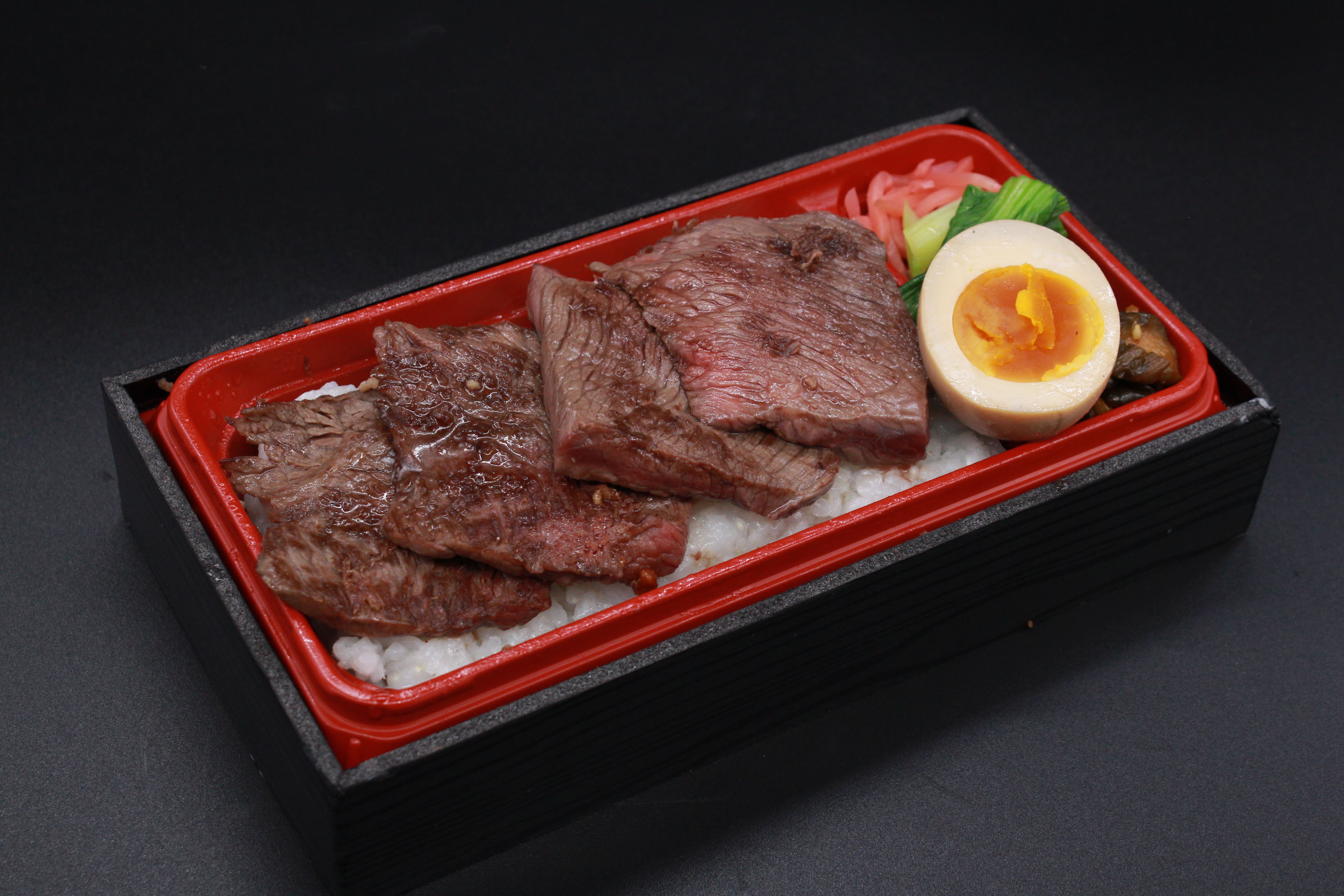 和牛焼き重