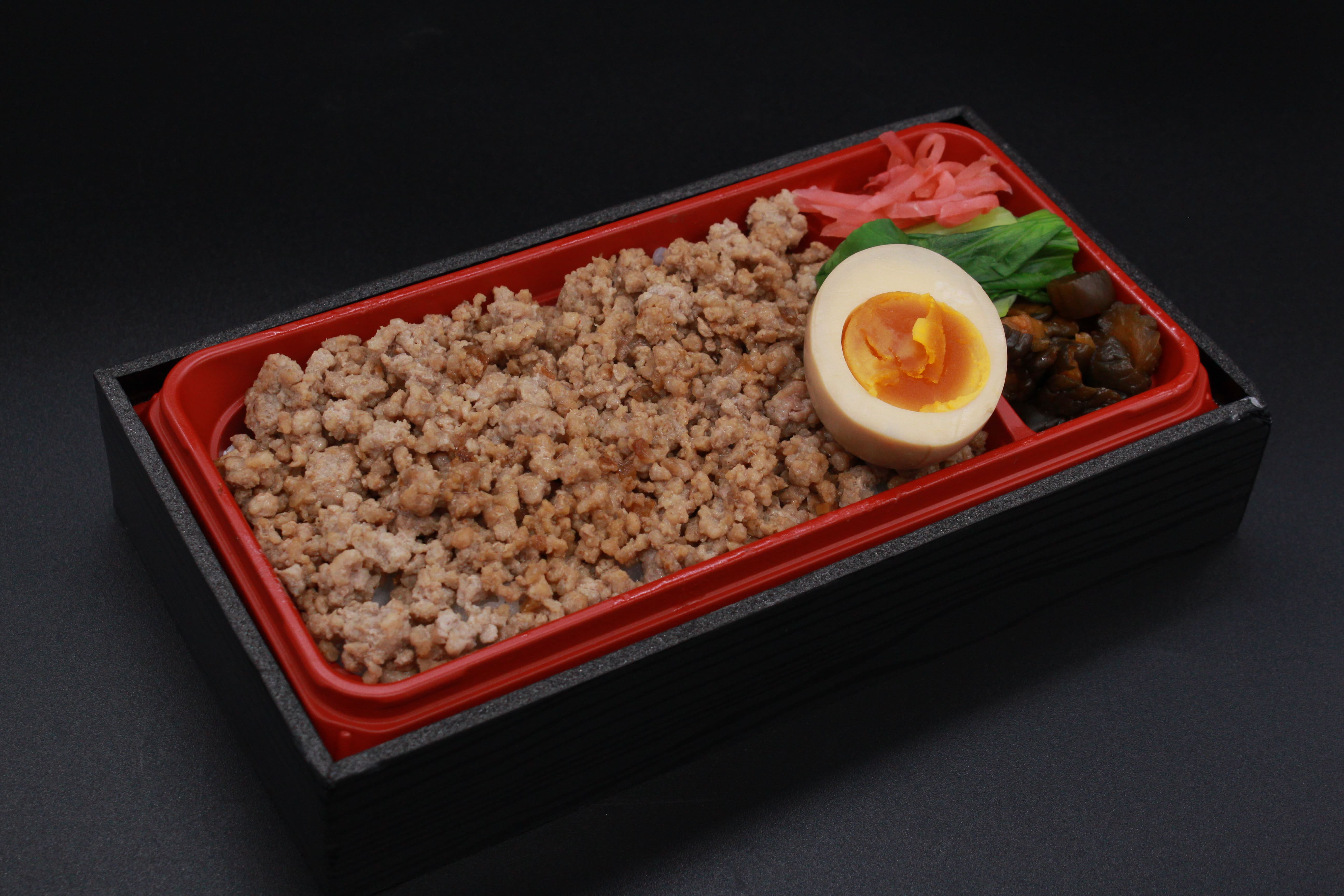 国産鶏そぼろ重