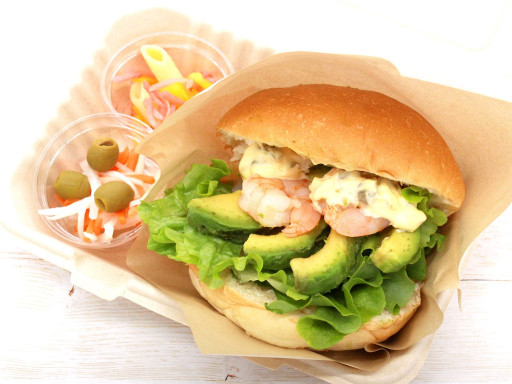 タルタル海老アボバーガー