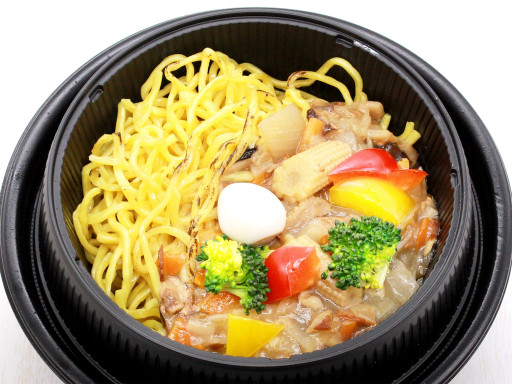 【豚骨そば】餡かけ焼きそば