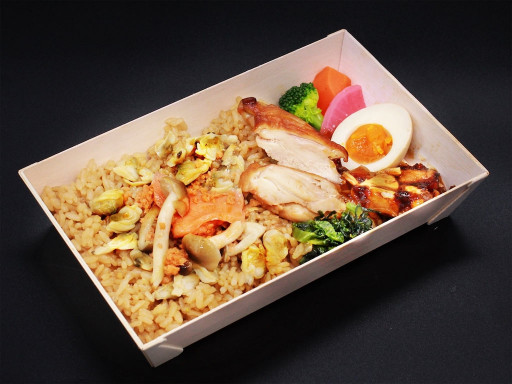 鮭と茸のあさり飯【味噌漬け焼き】