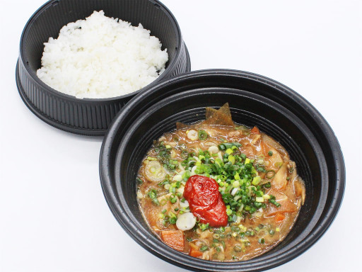 【辛味噌】豚汁丼